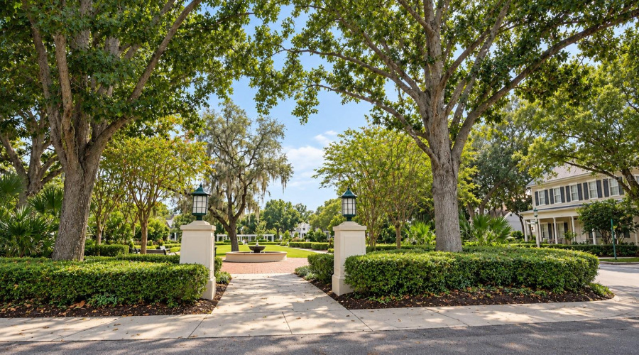Celebration, Florida 34747, 3 Bedroom Bedrooms, ,3 Bathroombathrooms,Residential,For Sale,Longview,0,Mfrs5158788