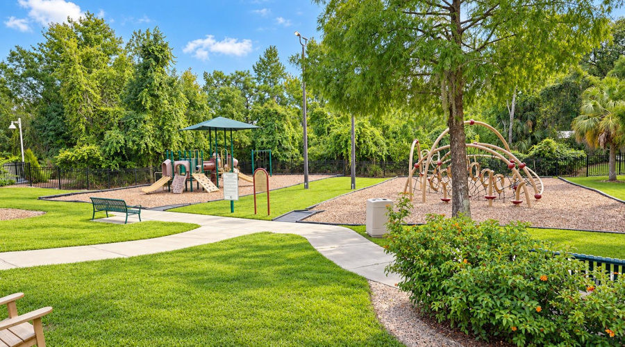 Celebration, Florida 34747, 3 Bedroom Bedrooms, ,3 Bathroombathrooms,Residential,For Sale,Longview,0,Mfrs5158788