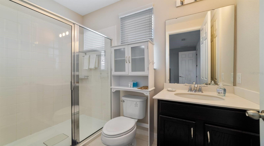 Kissimmee, Florida 34747, 6 Bedroom Bedrooms, ,4 Bathroombathrooms,Residential,For Sale,Sandy Park,0,Mfro6447156