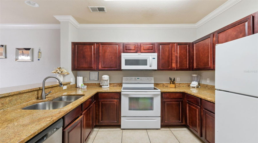 Davenport, Florida 33896, 3 Bedroom Bedrooms, ,2 Bathroombathrooms,Residential,For Sale,Tuscan,0,Mfro6447164