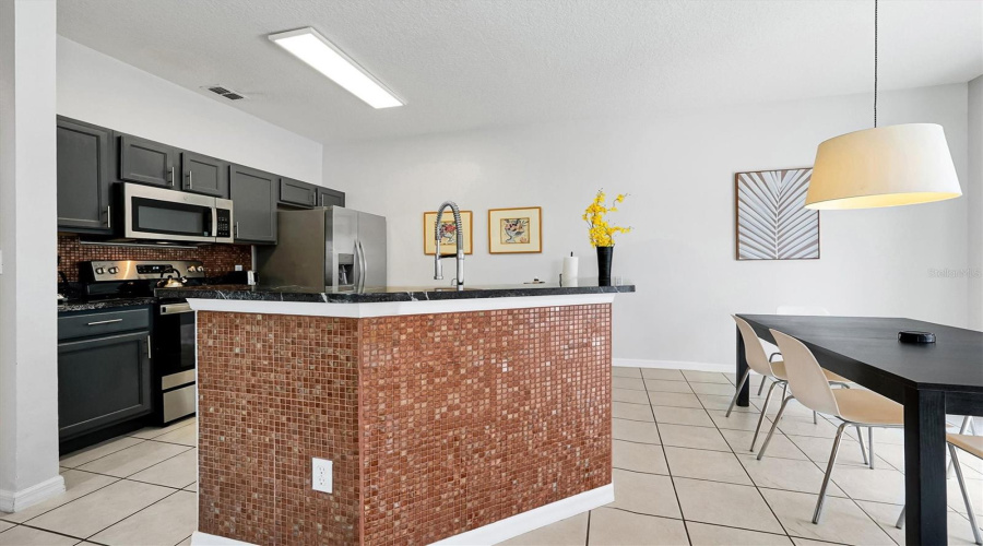 Kissimmee, Florida 34747, 4 Bedroom Bedrooms, ,3 Bathroombathrooms,Residential,For Sale,Yellow Lantana,0,Mfro6447012