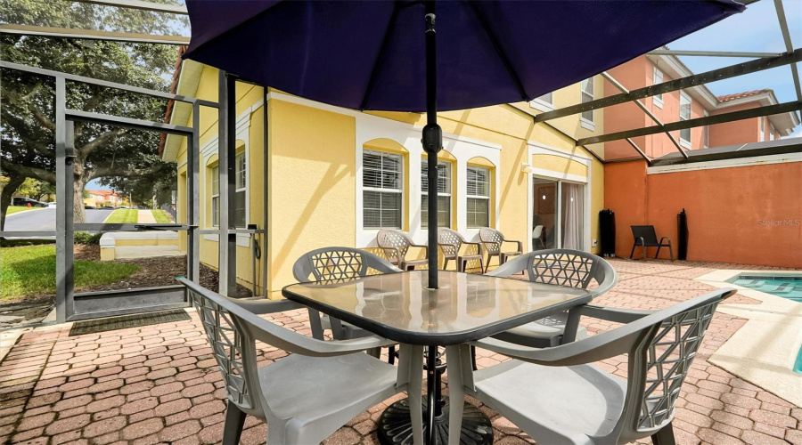 Kissimmee, Florida 34747, 4 Bedroom Bedrooms, ,3 Bathroombathrooms,Residential,For Sale,Yellow Lantana,0,Mfro6447012