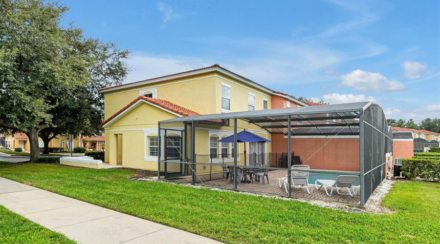 Kissimmee, Florida 34747, 4 Bedroom Bedrooms, ,3 Bathroombathrooms,Residential,For Sale,Yellow Lantana,0,Mfro6447012