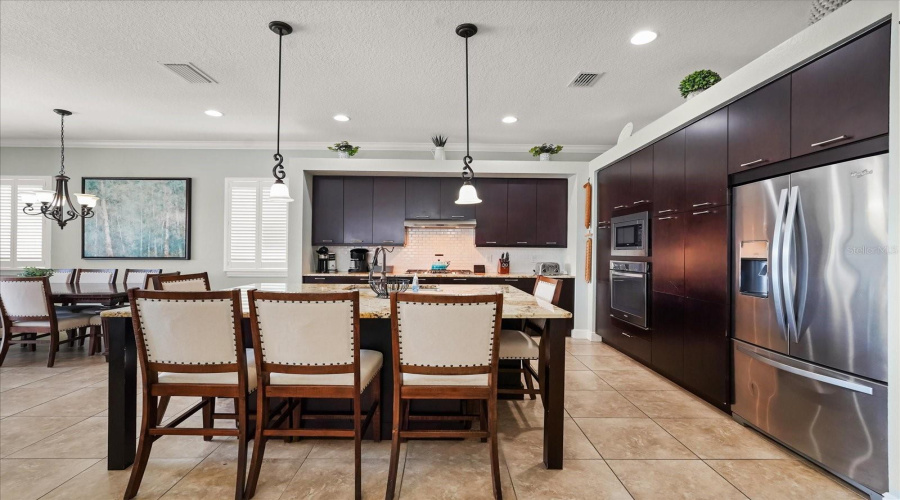 Kissimmee, Florida 34747, 5 Bedroom Bedrooms, ,4 Bathroombathrooms,Residential,For Sale,Castle Pines,0,Mfro6445963