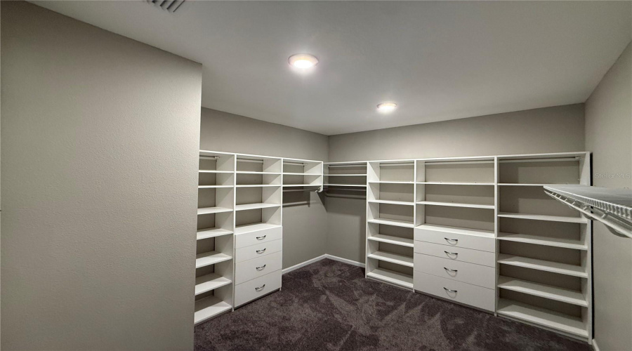 Davenport, Florida 33896, 3 Bedroom Bedrooms, ,2 Bathroombathrooms,Residential,For Sale,Suffolk,0,Mfro6447068