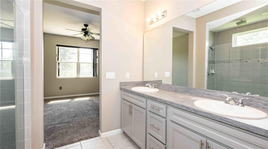 Davenport, Florida 33896, 3 Bedroom Bedrooms, ,2 Bathroombathrooms,Residential,For Sale,Suffolk,0,Mfro6447068