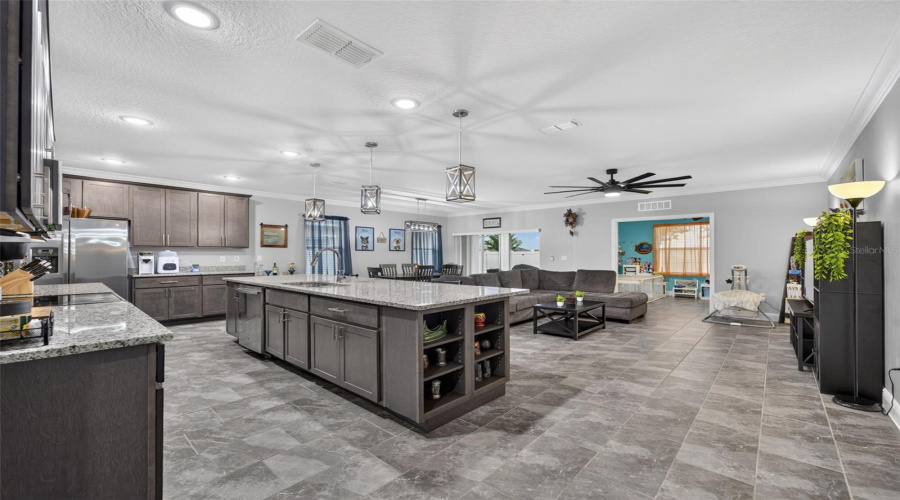 Davenport, Florida 33837, 3 Bedroom Bedrooms, ,2 Bathroombathrooms,Residential,For Sale,Taft,0,Mfro6447284