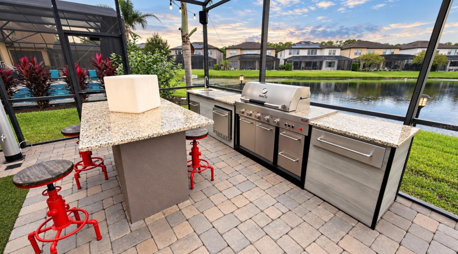 Orlando, Florida 32836, 4 Bedroom Bedrooms, ,4 Bathroombathrooms,Residential,For Sale,Prince Harry,0,Mfro6446565