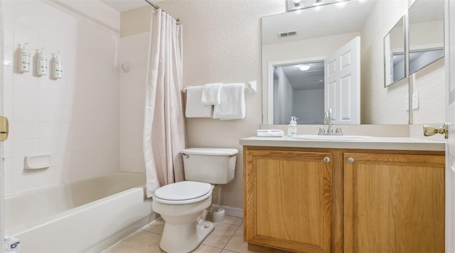 Davenport, Florida 33897, 4 Bedroom Bedrooms, ,3 Bathroombathrooms,Residential,For Sale,Verona,0,Mfro6447174