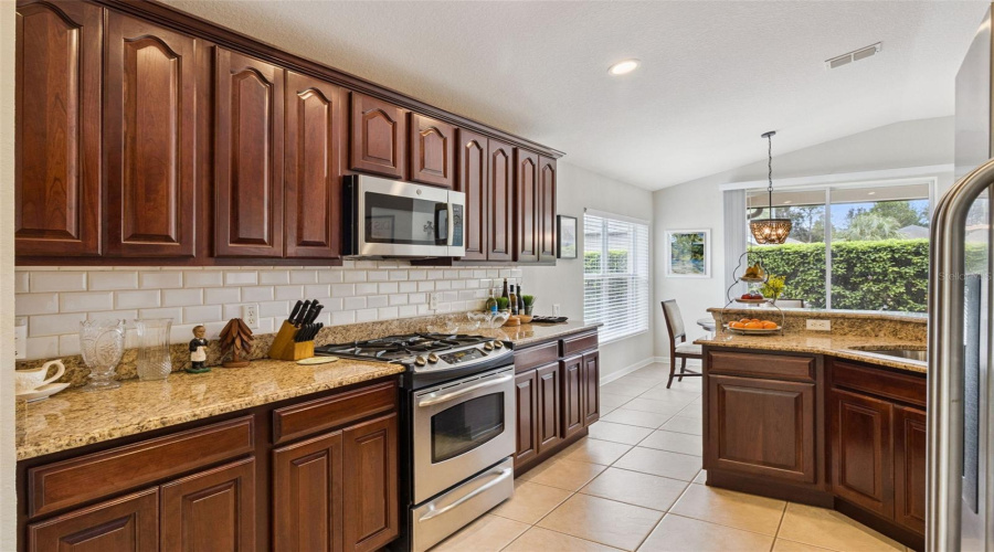 Davenport, Florida 33837, 2 Bedroom Bedrooms, ,2 Bathroombathrooms,Residential,For Sale,Arena,0,Mfro6446005