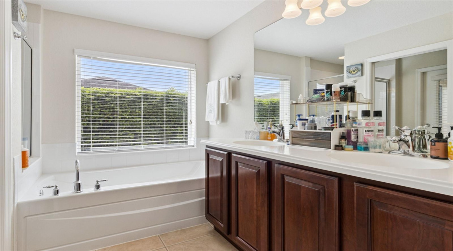 Davenport, Florida 33837, 2 Bedroom Bedrooms, ,2 Bathroombathrooms,Residential,For Sale,Arena,0,Mfro6446005