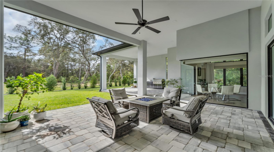 Kissimmee, Florida 34747, 4 Bedroom Bedrooms, ,3 Bathroombathrooms,Residential,For Sale,Happy,0,Mfro6396464