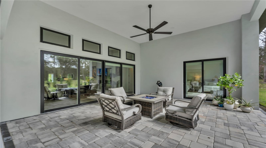 Kissimmee, Florida 34747, 4 Bedroom Bedrooms, ,3 Bathroombathrooms,Residential,For Sale,Happy,0,Mfro6396464