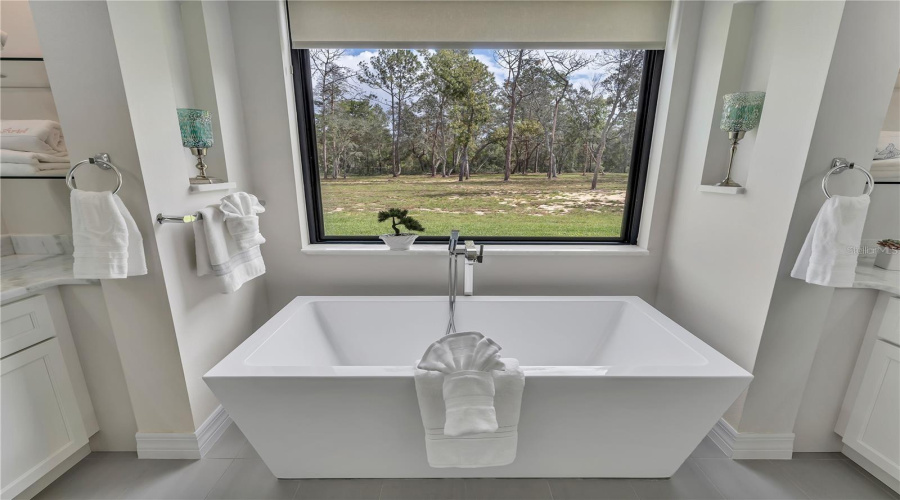 Kissimmee, Florida 34747, 4 Bedroom Bedrooms, ,3 Bathroombathrooms,Residential,For Sale,Happy,0,Mfro6396464
