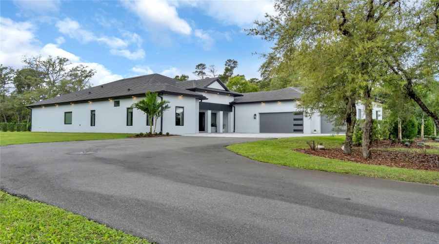 Kissimmee, Florida 34747, 4 Bedroom Bedrooms, ,3 Bathroombathrooms,Residential,For Sale,Happy,0,Mfro6396464