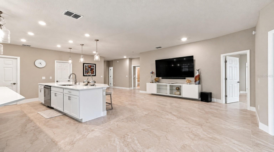 Davenport, Florida 33837, 4 Bedroom Bedrooms, ,2 Bathroombathrooms,Residential,For Sale,Orchid,0,Mfrtb8554723