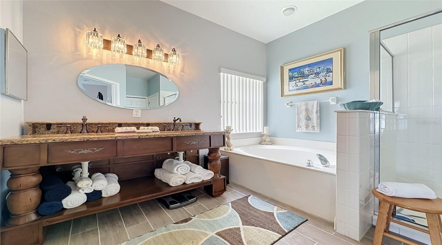 Davenport, Florida 33897, 4 Bedroom Bedrooms, ,3 Bathroombathrooms,Residential,For Sale,Castlemain,0,Mfrs5151553