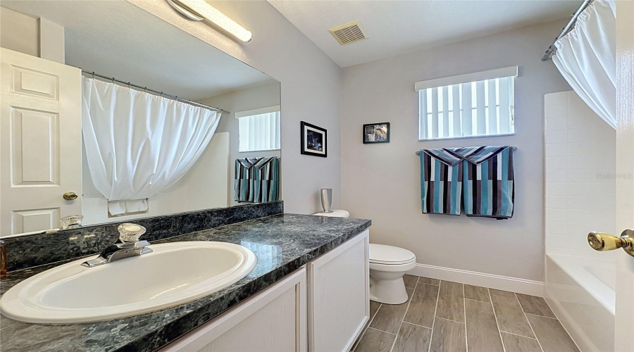 Davenport, Florida 33897, 4 Bedroom Bedrooms, ,3 Bathroombathrooms,Residential,For Sale,Castlemain,0,Mfrs5151553