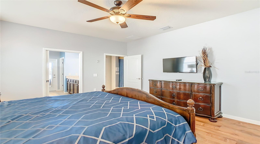Kissimmee, Florida 34747, 8 Bedroom Bedrooms, ,6 Bathroombathrooms,Residential,For Sale,Tripoli,0,Mfro6447088