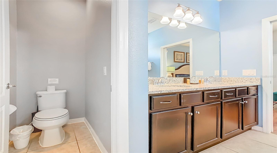 Kissimmee, Florida 34747, 8 Bedroom Bedrooms, ,6 Bathroombathrooms,Residential,For Sale,Tripoli,0,Mfro6447088