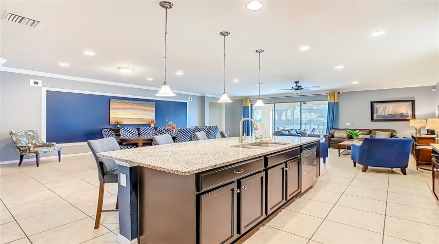 Kissimmee, Florida 34747, 8 Bedroom Bedrooms, ,6 Bathroombathrooms,Residential,For Sale,Tripoli,0,Mfro6447088