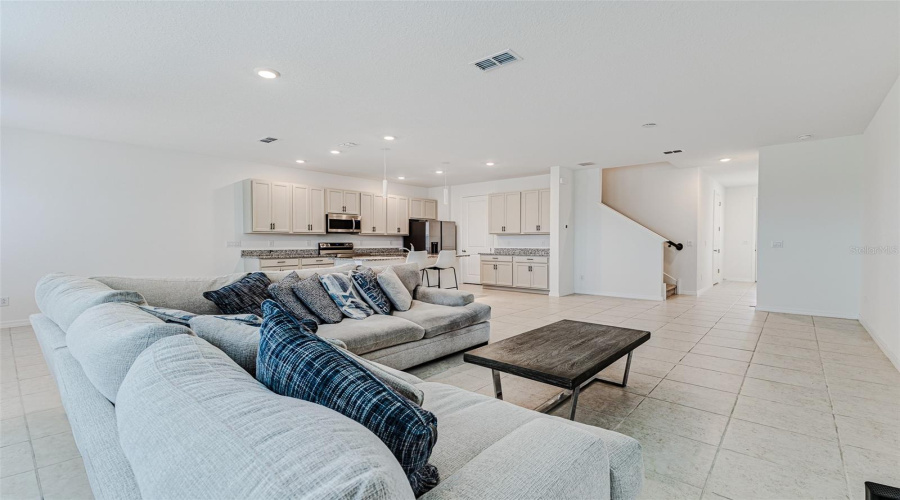 Davenport, Florida 33896, 3 Bedroom Bedrooms, ,2 Bathroombathrooms,Residential,For Sale,Sanibel,0,Mfrl4965560