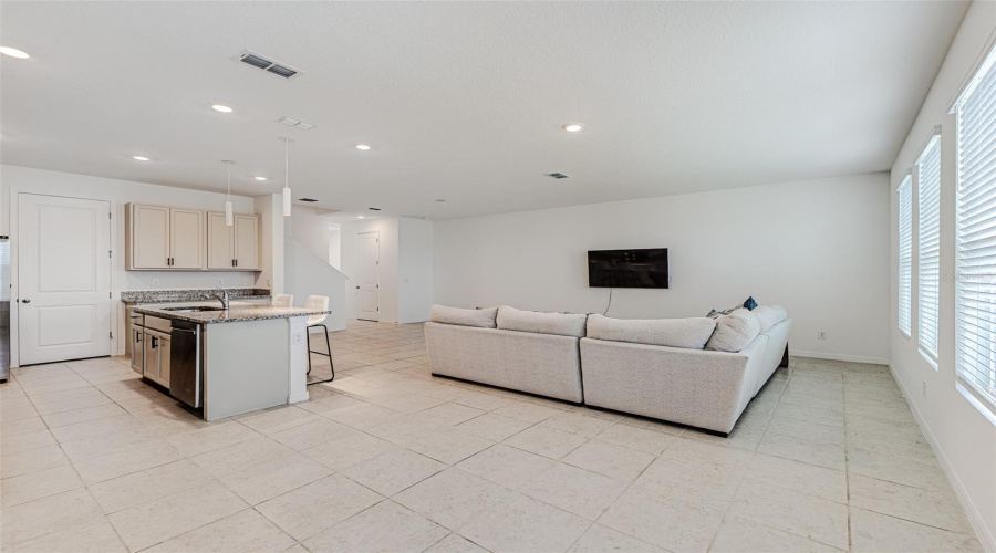 Davenport, Florida 33896, 3 Bedroom Bedrooms, ,2 Bathroombathrooms,Residential,For Sale,Sanibel,0,Mfrl4965560