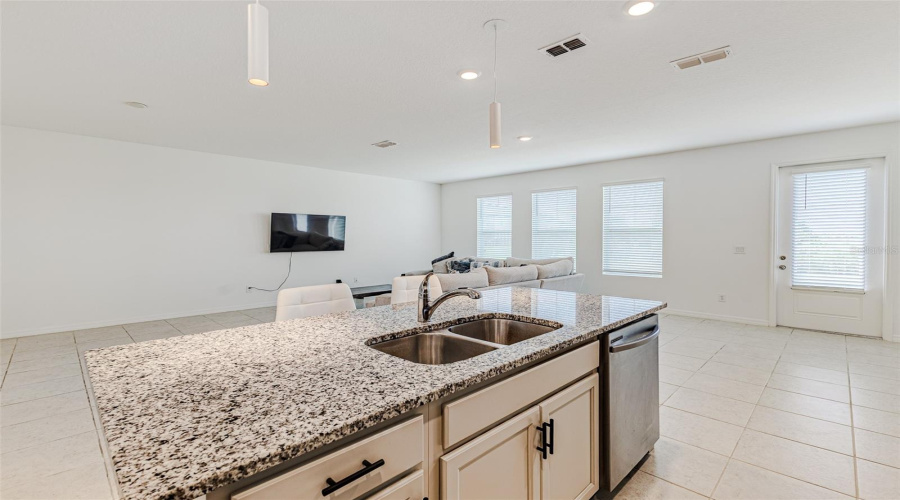 Davenport, Florida 33896, 3 Bedroom Bedrooms, ,2 Bathroombathrooms,Residential,For Sale,Sanibel,0,Mfrl4965560