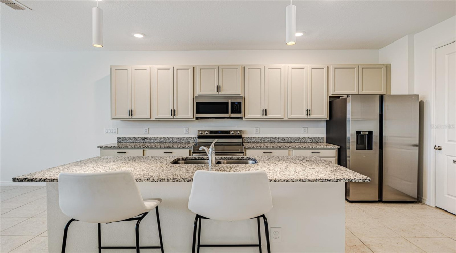 Davenport, Florida 33896, 3 Bedroom Bedrooms, ,2 Bathroombathrooms,Residential,For Sale,Sanibel,0,Mfrl4965560