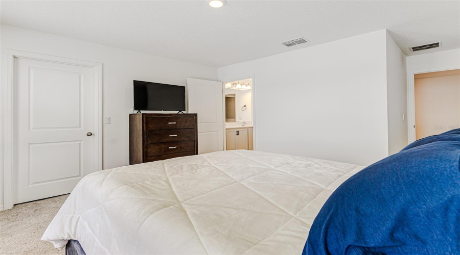 Davenport, Florida 33896, 3 Bedroom Bedrooms, ,2 Bathroombathrooms,Residential,For Sale,Sanibel,0,Mfrl4965560