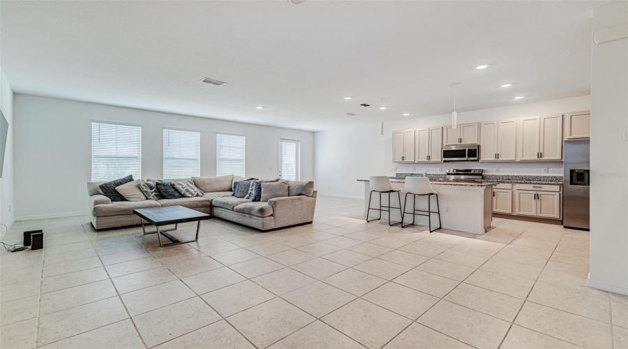 Davenport, Florida 33896, 3 Bedroom Bedrooms, ,2 Bathroombathrooms,Residential,For Sale,Sanibel,0,Mfrl4965560