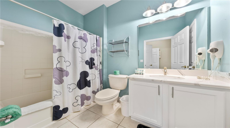 Kissimmee, Florida 34747, 4 Bedroom Bedrooms, ,3 Bathroombathrooms,Residential,For Sale,Yellow Lantana,0,Mfrs5158712