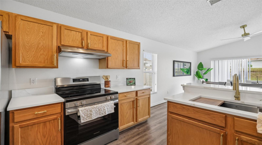 Davenport, Florida 33897, 4 Bedroom Bedrooms, ,2 Bathroombathrooms,Residential,For Sale,Brayton,0,Mfrtb8555434