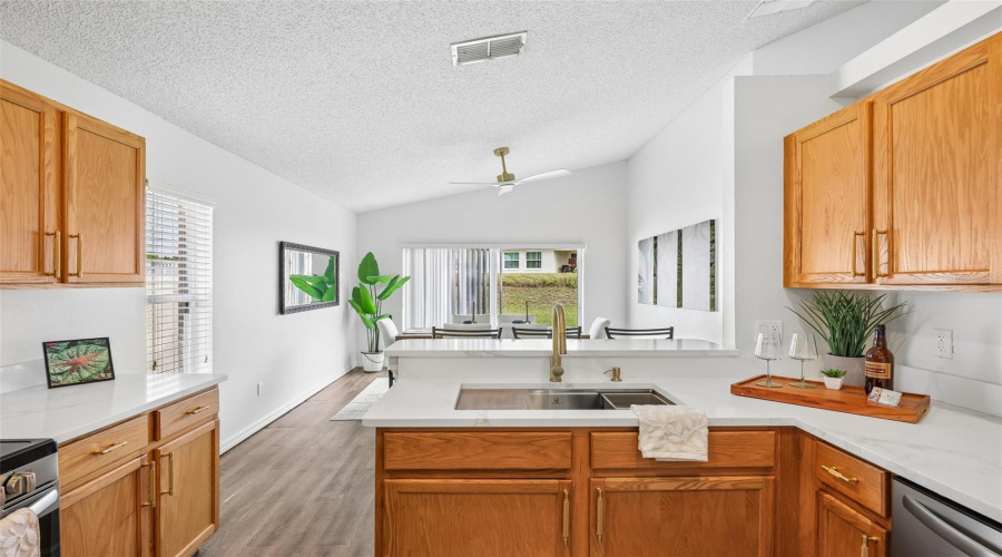 Davenport, Florida 33897, 4 Bedroom Bedrooms, ,2 Bathroombathrooms,Residential,For Sale,Brayton,0,Mfrtb8555434