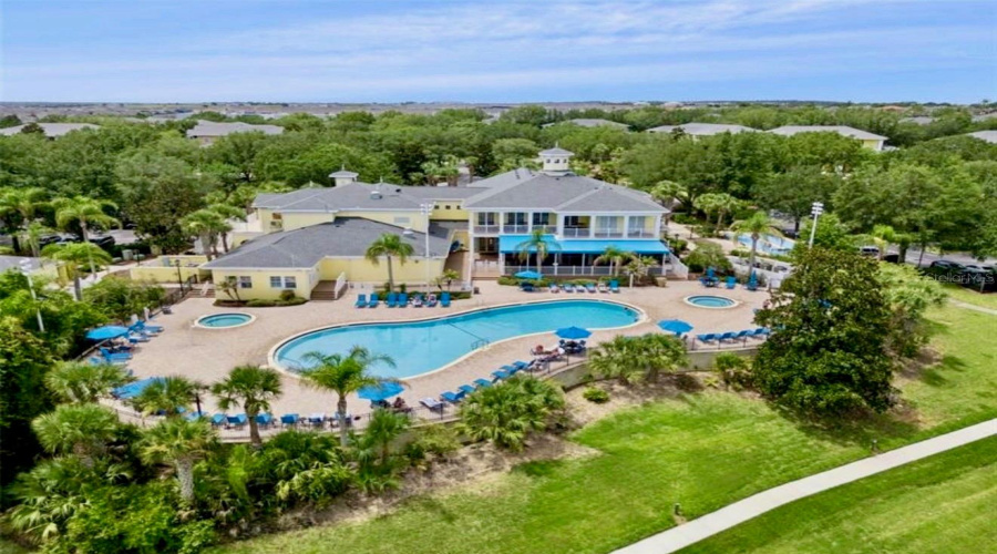Davenport, Florida 33897, 3 Bedroom Bedrooms, ,2 Bathroombathrooms,Residential,For Sale,Rogues Retreat,0,Mfrs5158123
