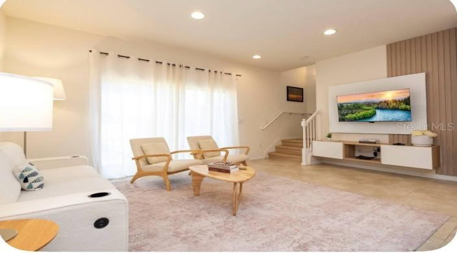 Kissimmee, Florida 34747, 2 Bedroom Bedrooms, ,2 Bathroombathrooms,Residential,For Sale,Yellow Lantana,0,Mfro6447611