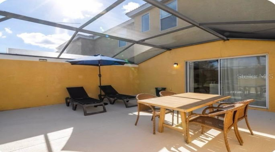 Kissimmee, Florida 34747, 2 Bedroom Bedrooms, ,2 Bathroombathrooms,Residential,For Sale,Yellow Lantana,0,Mfro6447611