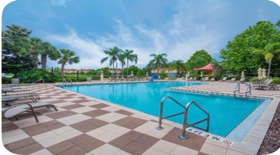 Kissimmee, Florida 34747, 2 Bedroom Bedrooms, ,2 Bathroombathrooms,Residential,For Sale,Yellow Lantana,0,Mfro6447611