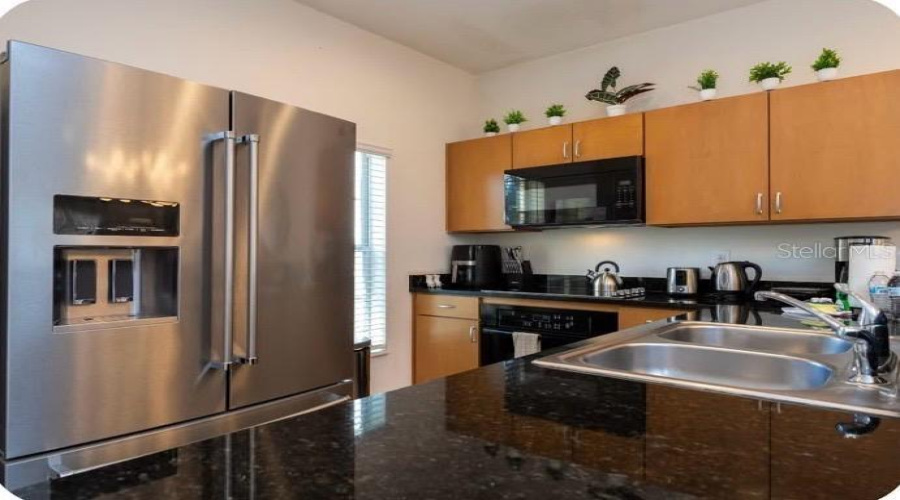 Kissimmee, Florida 34747, 2 Bedroom Bedrooms, ,2 Bathroombathrooms,Residential,For Sale,Yellow Lantana,0,Mfro6447611