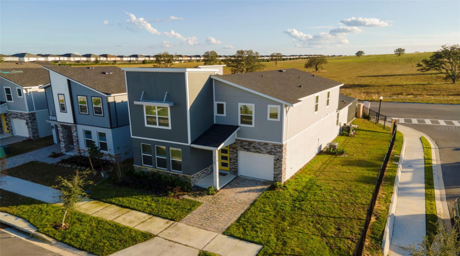 Kissimmee, Florida 34747, 6 Bedroom Bedrooms, ,4 Bathroombathrooms,Residential,For Sale,Driftwood,0,Mfro6447695