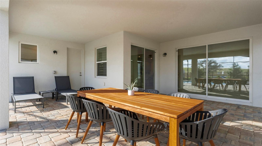 Kissimmee, Florida 34747, 6 Bedroom Bedrooms, ,4 Bathroombathrooms,Residential,For Sale,Driftwood,0,Mfro6447695