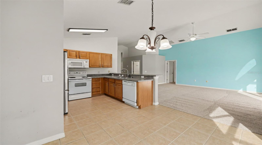 Davenport, Florida 33897, 3 Bedroom Bedrooms, ,2 Bathroombathrooms,Residential,For Sale,Kensington,0,Mfro6447777
