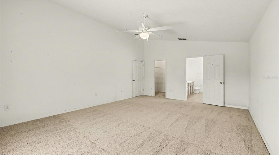 Davenport, Florida 33897, 3 Bedroom Bedrooms, ,2 Bathroombathrooms,Residential,For Sale,Kensington,0,Mfro6447777
