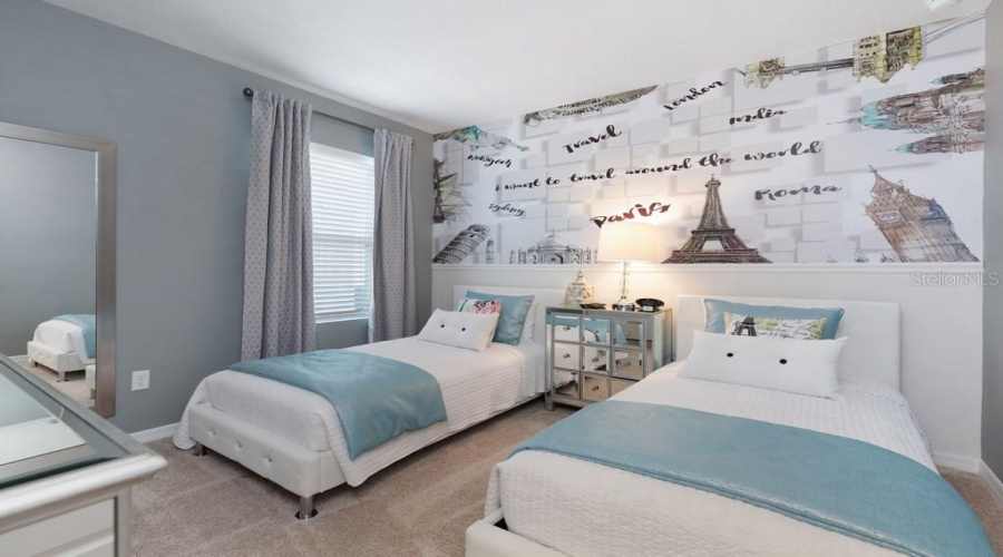 Davenport, Florida 33837, 5 Bedroom Bedrooms, ,4 Bathroombathrooms,Residential,For Sale,Oak Shadow,0,Mfrs5130984