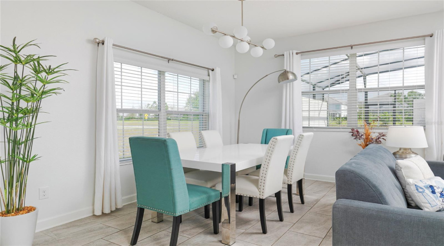 Davenport, Florida 33896, 5 Bedroom Bedrooms, ,4 Bathroombathrooms,Residential,For Sale,Stinger,0,Mfro6447680