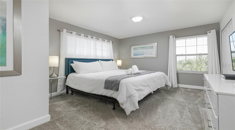 Davenport, Florida 33896, 5 Bedroom Bedrooms, ,4 Bathroombathrooms,Residential,For Sale,Stinger,0,Mfro6447680