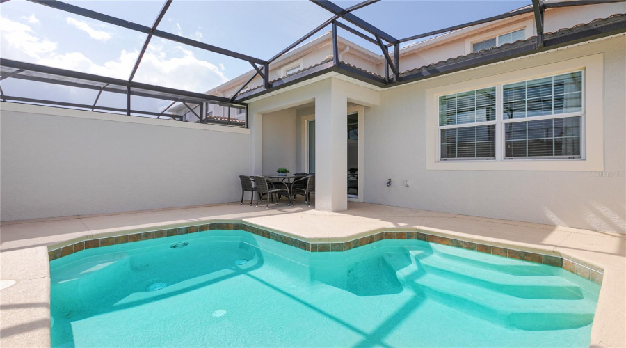 Davenport, Florida 33896, 5 Bedroom Bedrooms, ,4 Bathroombathrooms,Residential,For Sale,Stinger,0,Mfro6447680