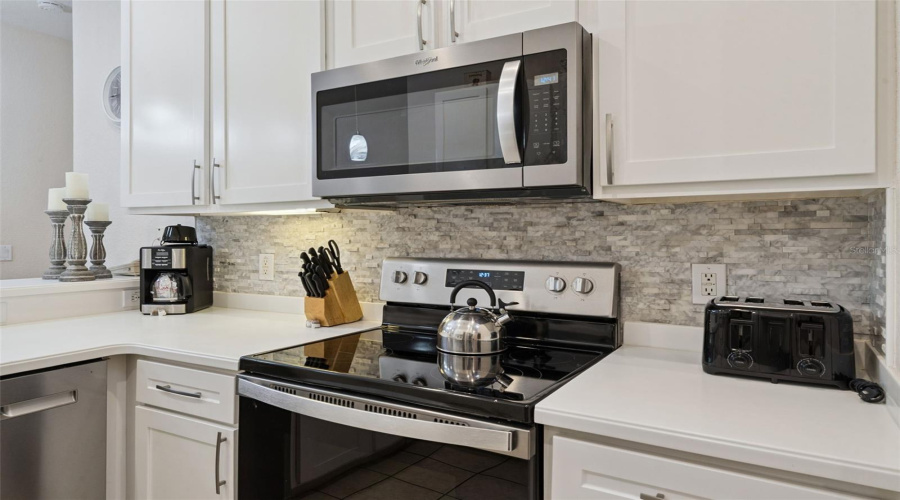 Davenport, Florida 33897, 3 Bedroom Bedrooms, ,2 Bathroombathrooms,Residential,For Sale,Lucaya,0,Mfrs5158974