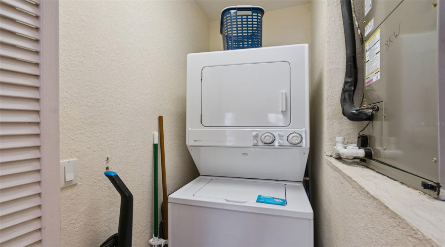 Davenport, Florida 33897, 3 Bedroom Bedrooms, ,2 Bathroombathrooms,Residential,For Sale,Lucaya,0,Mfrs5158974