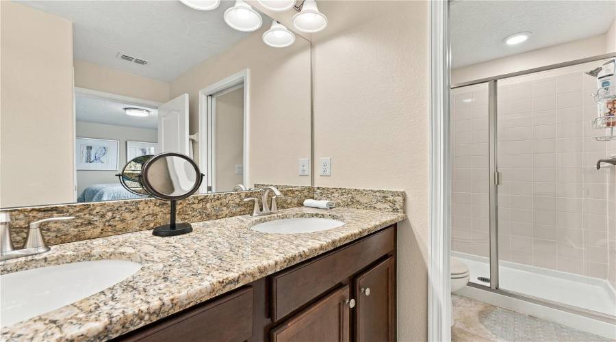 Davenport, Florida 33896, 5 Bedroom Bedrooms, ,4 Bathroombathrooms,Residential,For Sale,Shadow Mountain,0,Mfro6445882